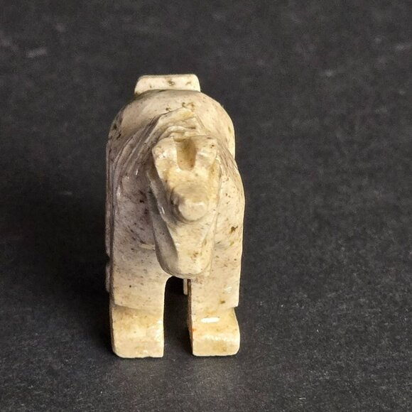 Vintage Hand-Carved Soapstone Horse Unicorn Figurine Blue Painted Eyes 1.5" - Picture 3 of 9